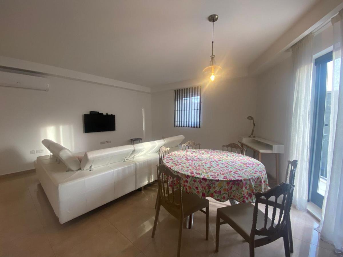 Cozy 2 Bedroom Apartment Near Seafront Gzira Ngoại thất bức ảnh
